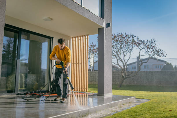 Best Animal Enclosure Cleaning  in Scarsdale, NY